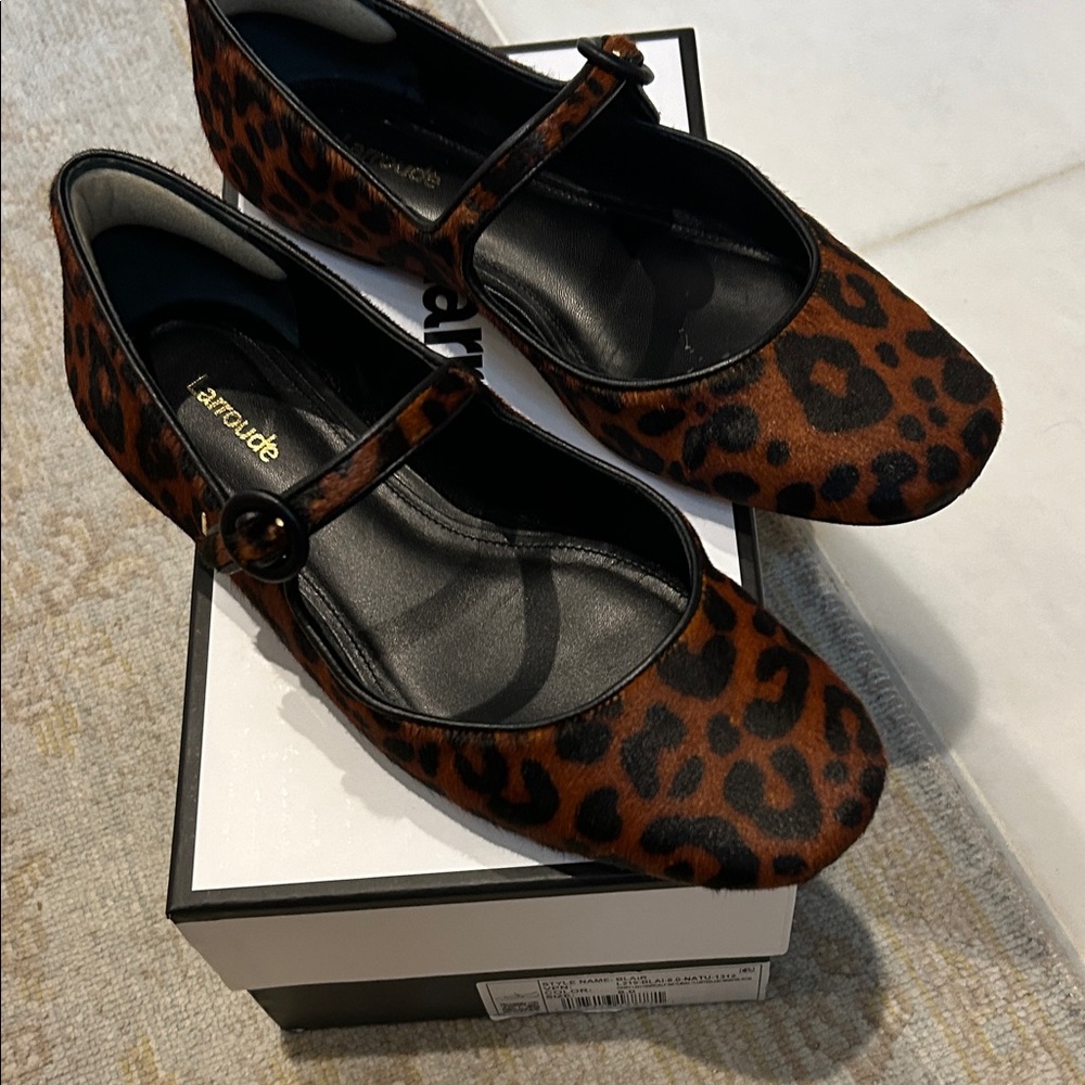 Larroude Women's Brown Leopard Flats
